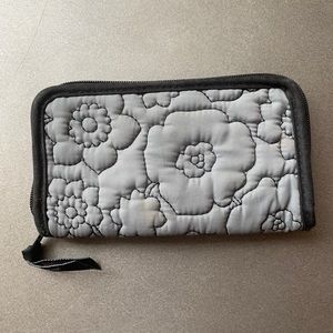 Thirty-one pocket wallet